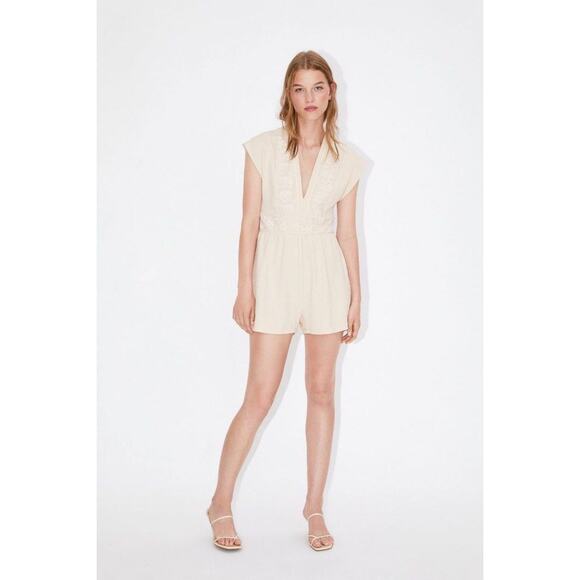 Zara Cream White Embroidered Floral Lace V-neck Sleeveless Romper Jumpsuit Sz S - Picture 15 of 16